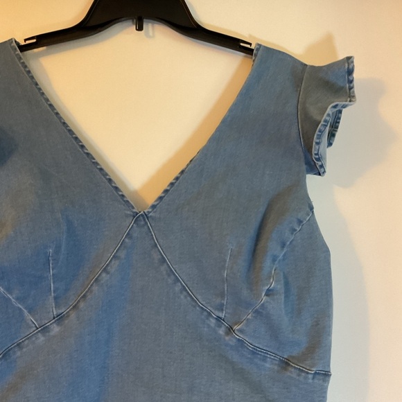 6. Ashley Stewart Denim Crop Top With Ruffle Sleeves With Zipper Back Size 16 - Picture 4 of 7